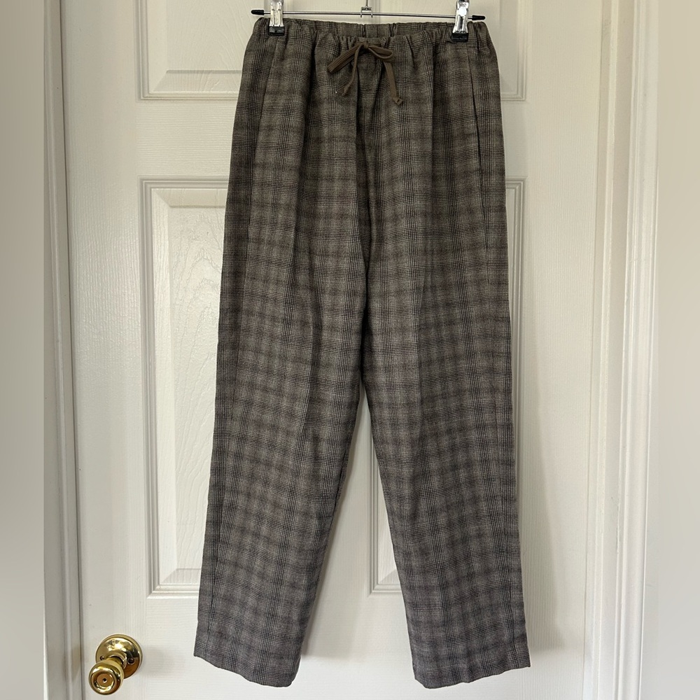 Aritzia Gingham Grey-Brown Trousers